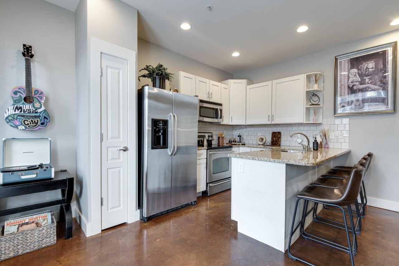 Stunning Nashville Condo Minutes From Broadway Zewnętrze zdjęcie